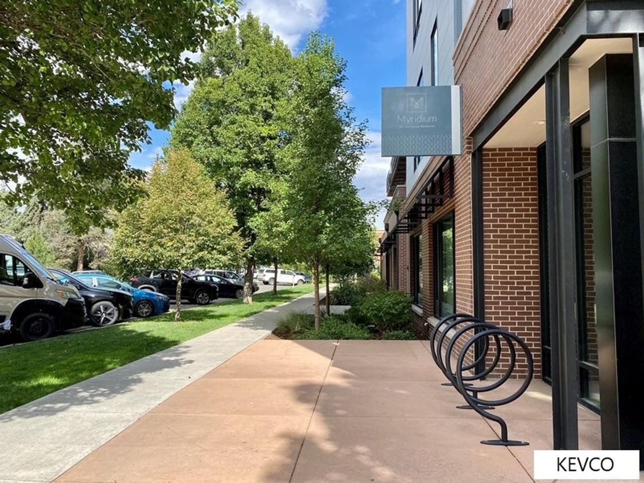 302 N Meldrum St #208 - Photo 3 of 36