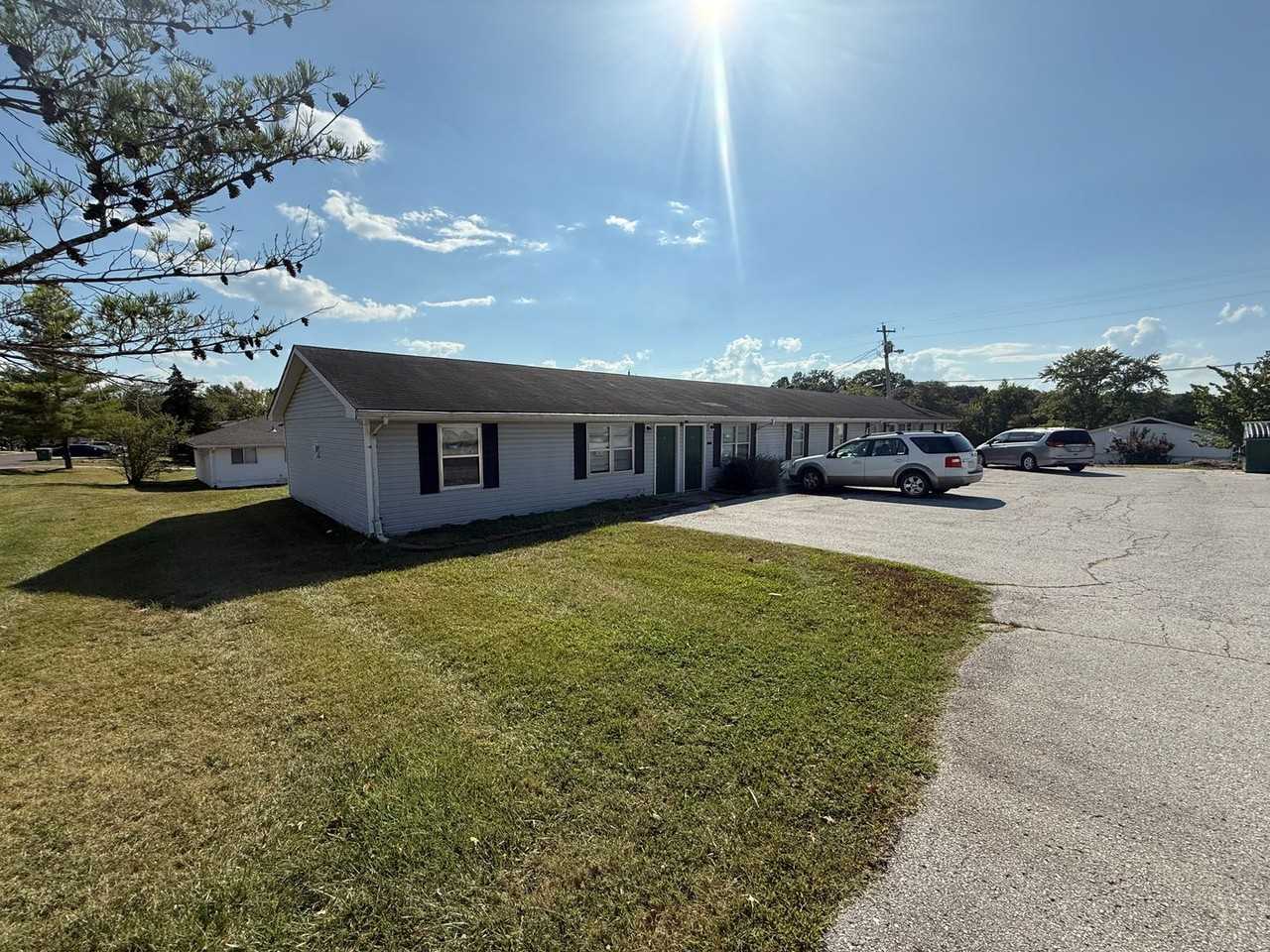 7313 N Moberly Dr #B