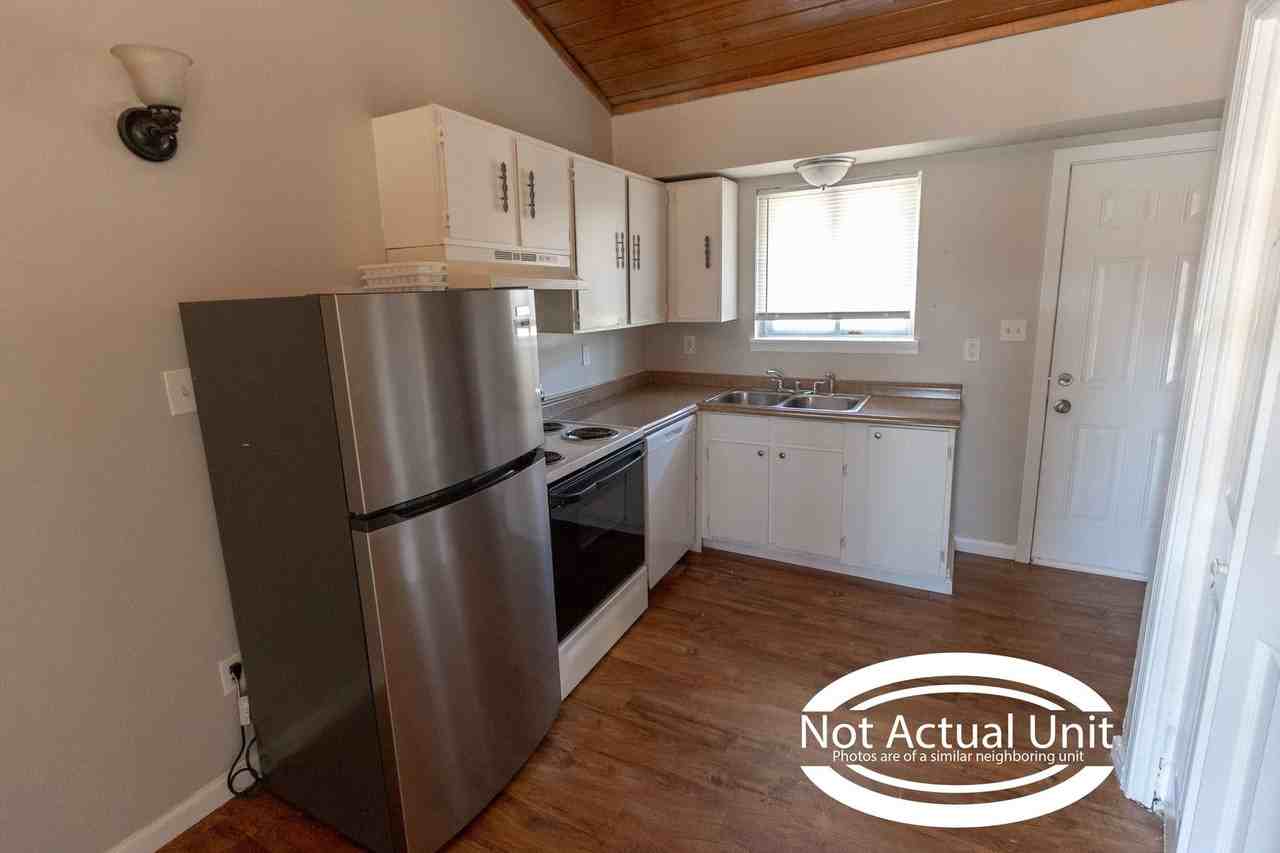 7313 N Moberly Dr #B - Photo 3 of 12