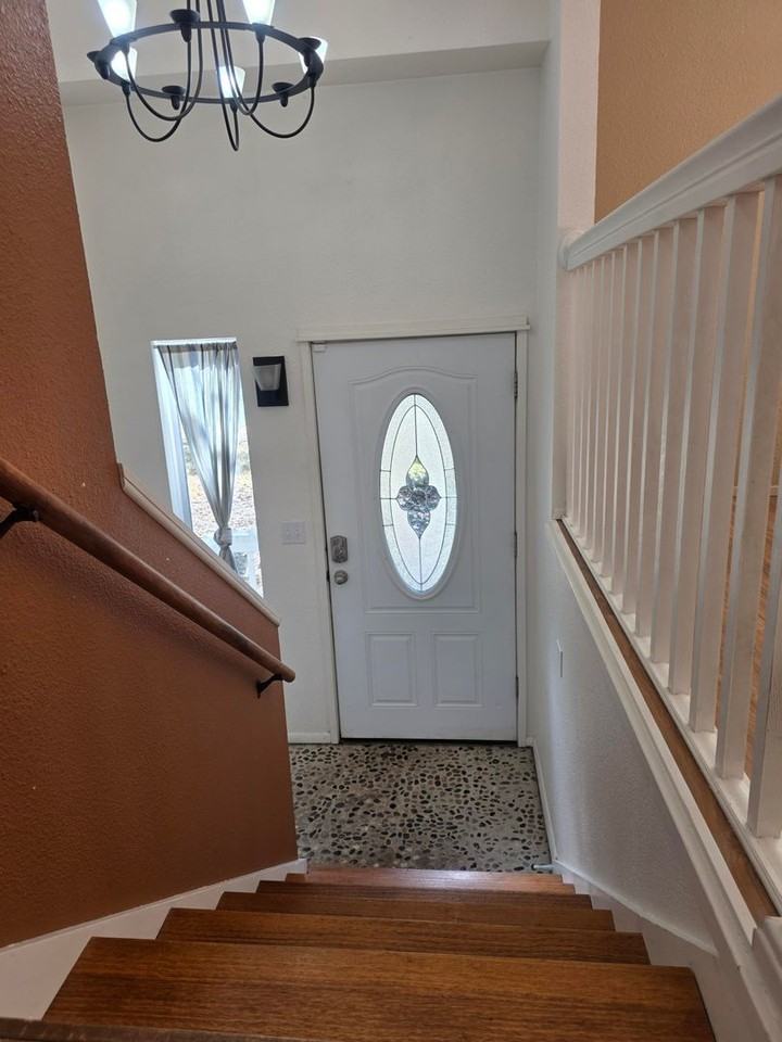 1920 Nw Kimball Rd - Photo 2 of 23