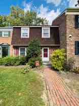 103 Huntington Ln - Photo 1 of 1