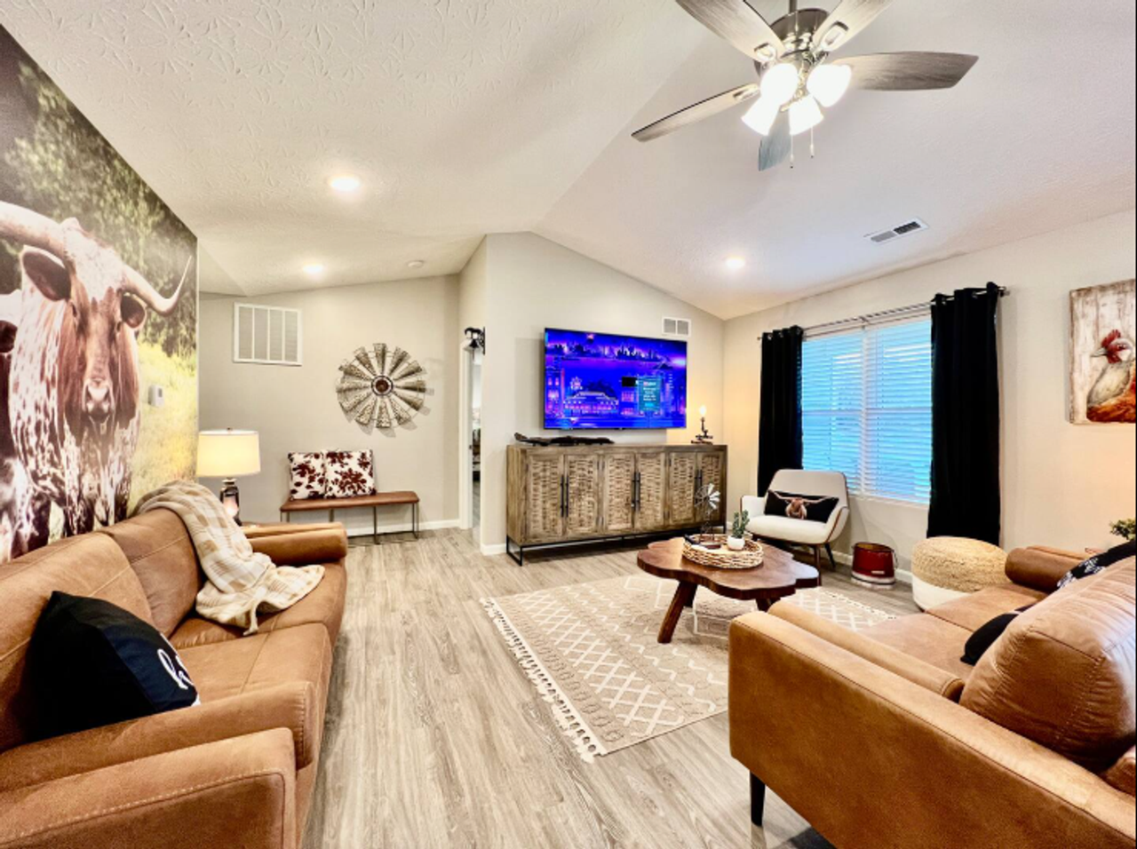 806 Pierson Rd - Photo 5 of 45