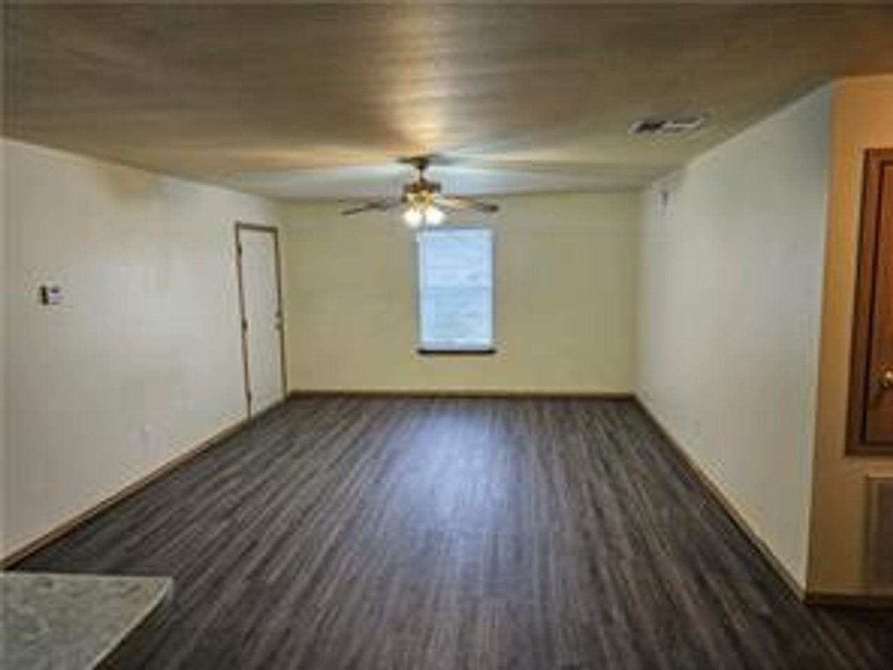 Pomeroy Apartments - Photo 2 of 23