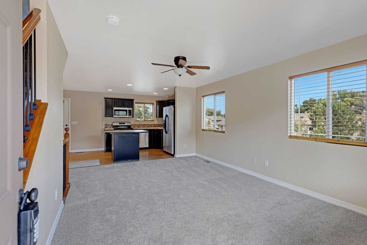 2642 Lynbarton Pt - Photo 4 of 19