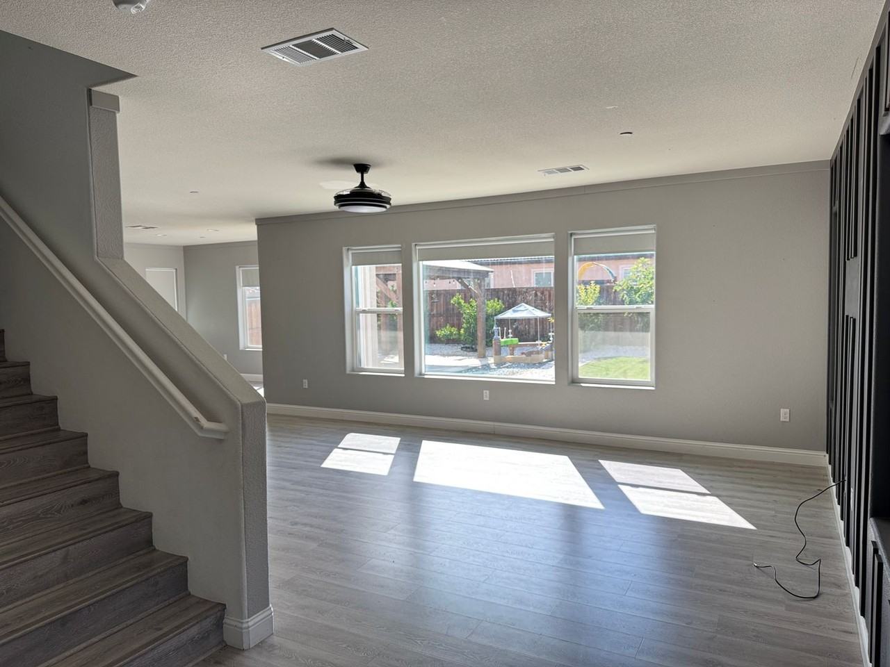 21161 Cabernet Drive - Photo 3 of 29