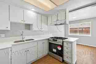 312 N Palm Ave #312 - Photo 1 of 1