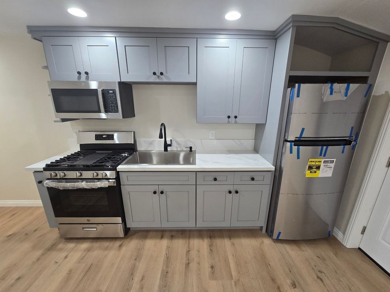 13938 Ragus St - Photo 7 of 7