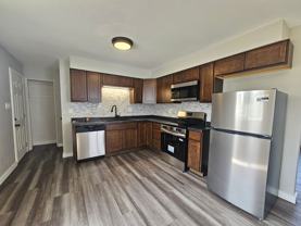 1705 Texas Ave Ne - Photo 1 of 1