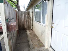 featured image of 670 Boyd St