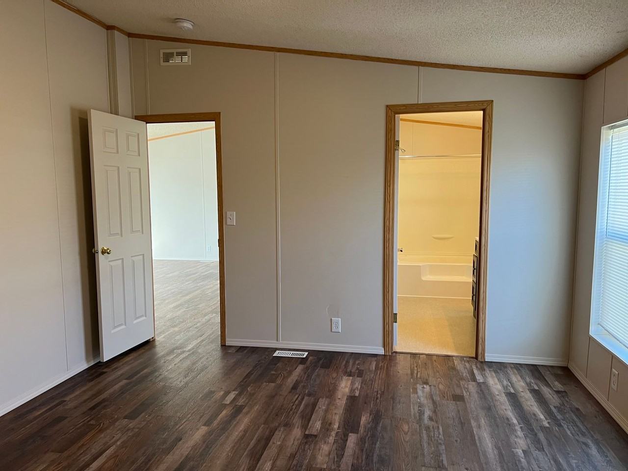 217 Silver Maple Dr - Photo 7 of 17