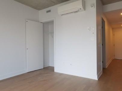 2300 Rue Tupper #1003 - Photo 7 of 9