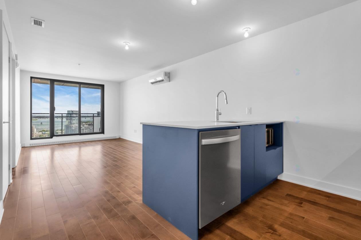 1220 Boulevard René-Lévesque Est #2102 - Photo 5 of 10