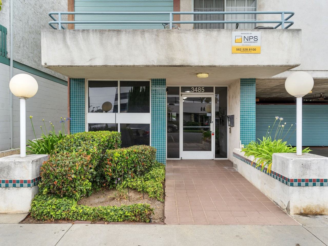 3485 Linden Ave - Photo 4 of 4