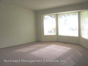 11514 NE 14th St - Photo 2 of 6