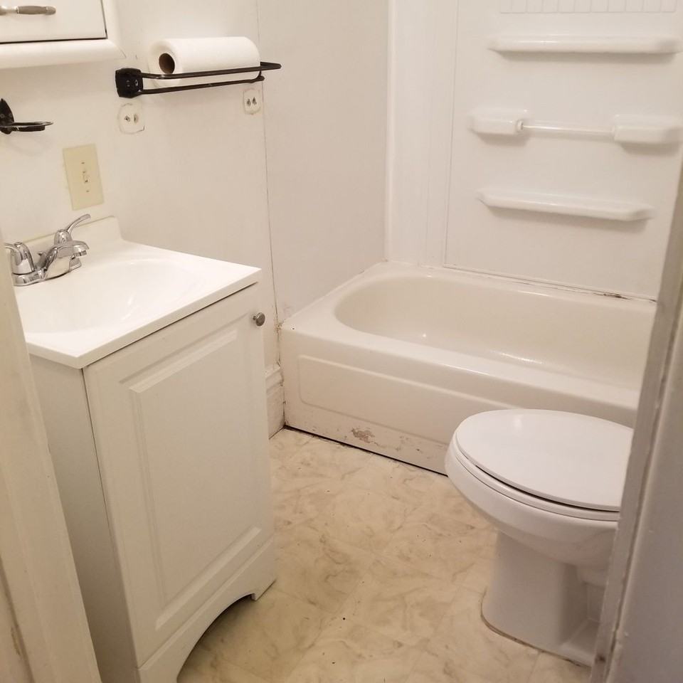 5813 Grand Ave - Photo 3 of 8