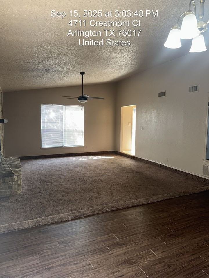 4711 Crestmont Ct - Photo 3 of 11