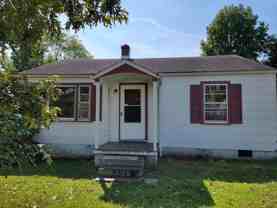 4006 Wooddale Ln - Photo 1 of 1