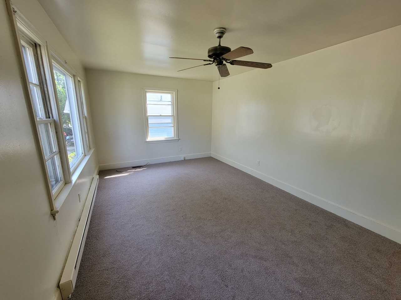 4006 Wooddale Ln - Photo 5 of 6