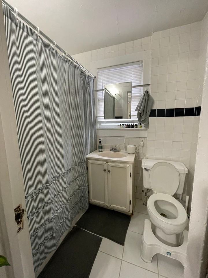 308 Sw 12th St - Photo 7 of 8