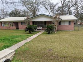 featured image of 101 Saint Augustine Dr