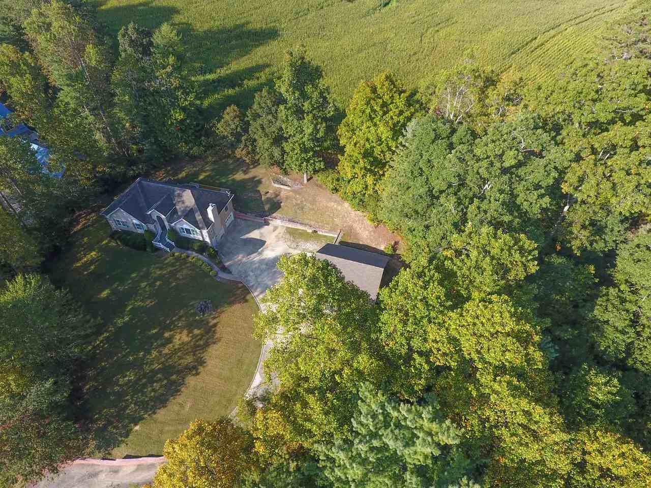 210 Winding Way Ln - Photo 4 of 41