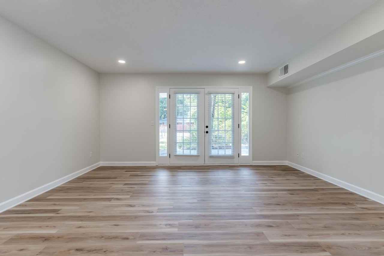 503 B Ave - Photo 5 of 23