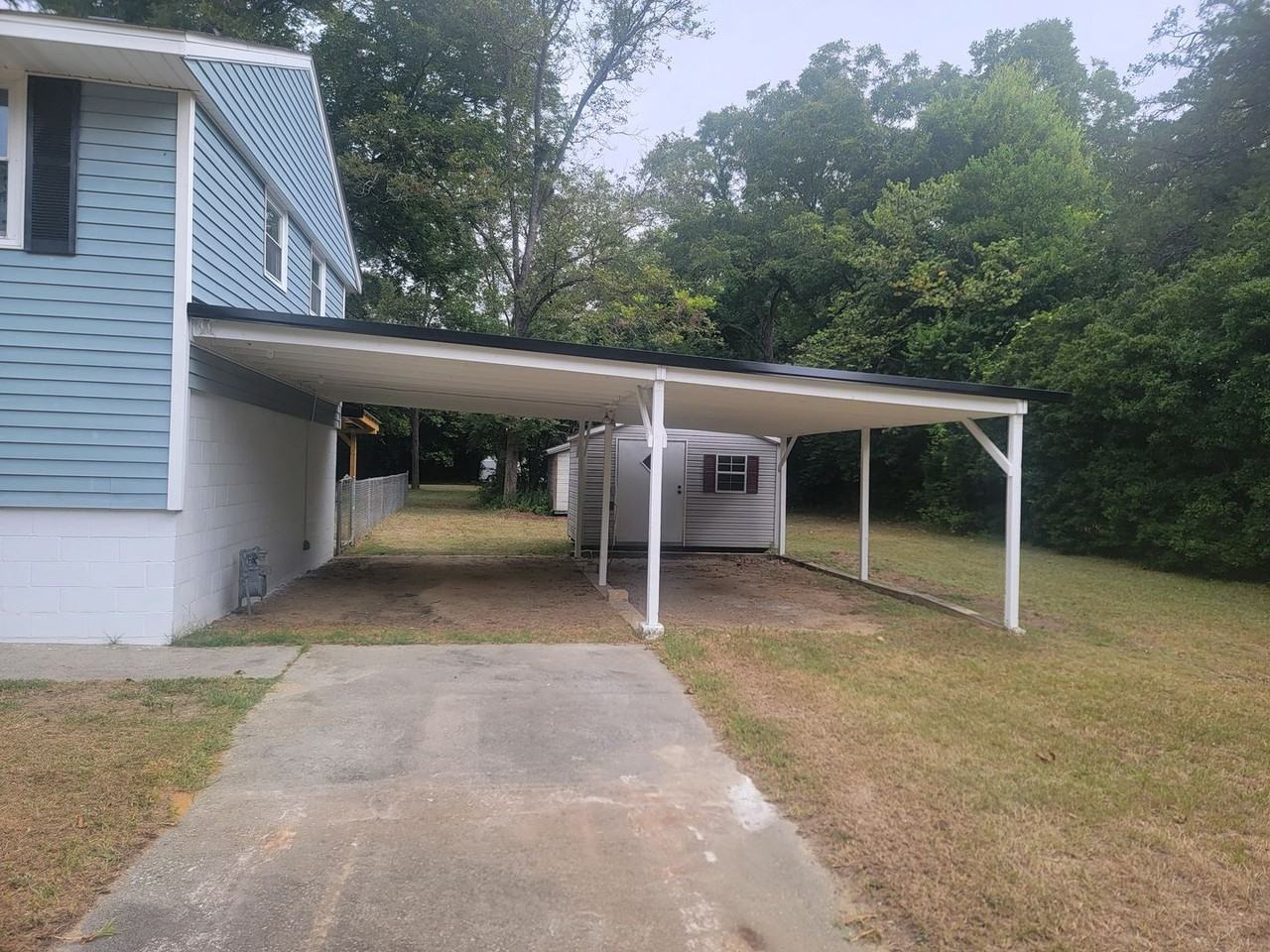 322 N Hicks St - Photo 2 of 26