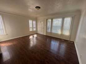 8114 Hoover - Photo 1 of 1