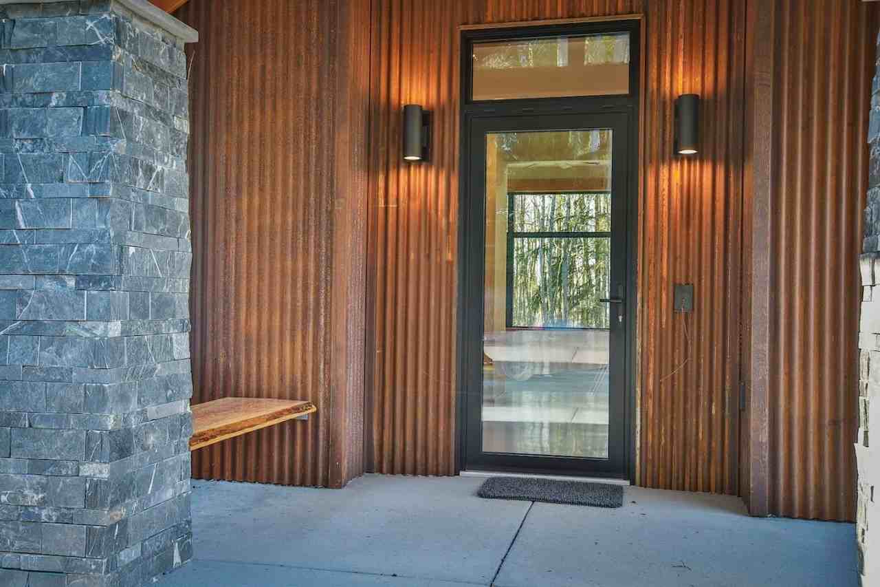 673 Peters Rd - Photo 3 of 34