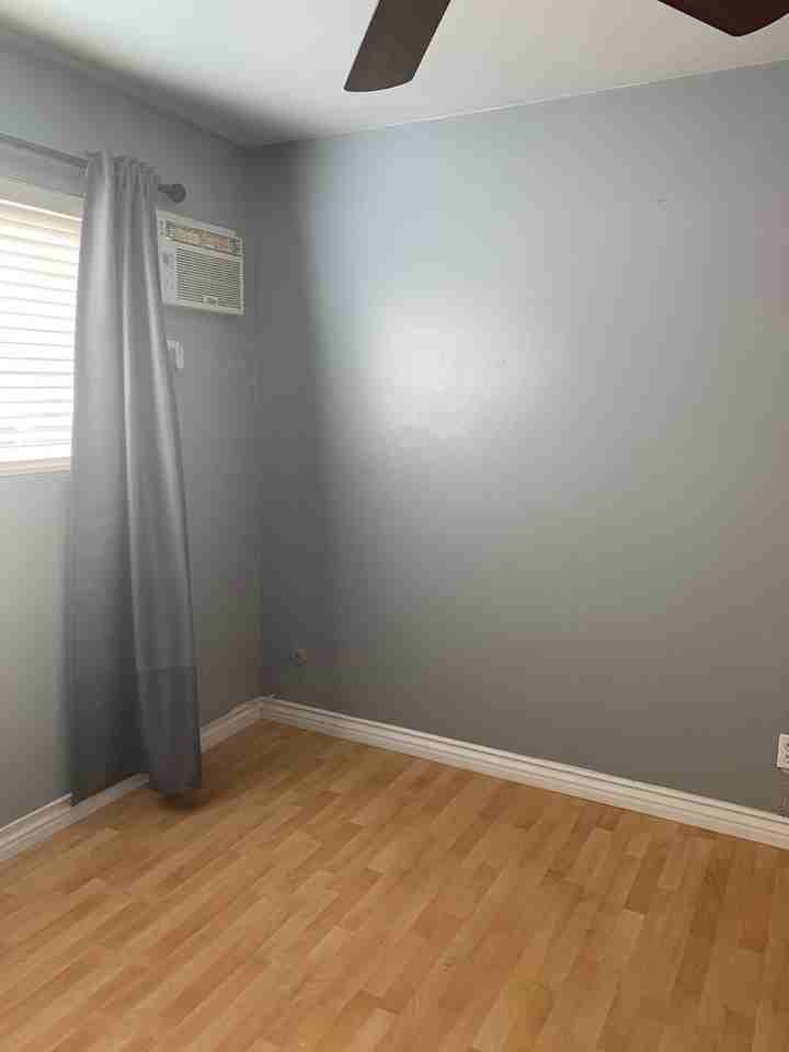 972 Larrabee St - Photo 3 of 13