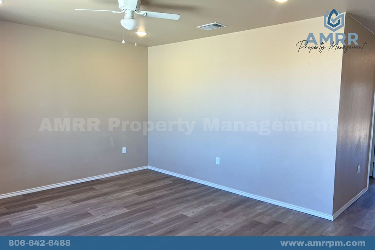 321 N Avenue Q - Photo 5 of 21