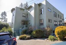 DARLING APARTMENTS NEAR THE HEART OF COOS BAY! - Photo 1 of 1