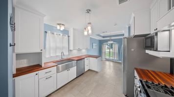 featured image of 8077 Carlton Roberts Blvd