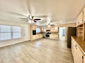 1603 Nw 32nd St - Photo 1 of 1