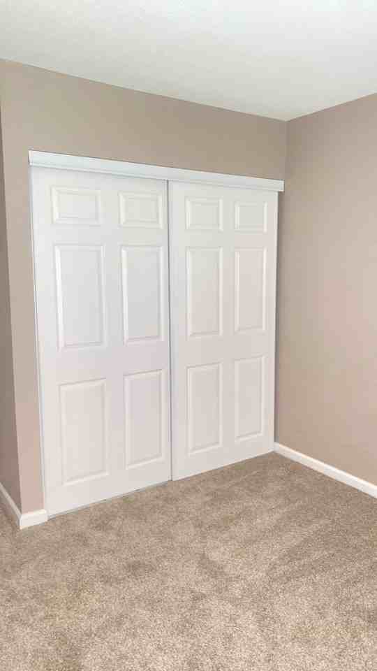 1105 Petaluma Dr - Photo 3 of 17