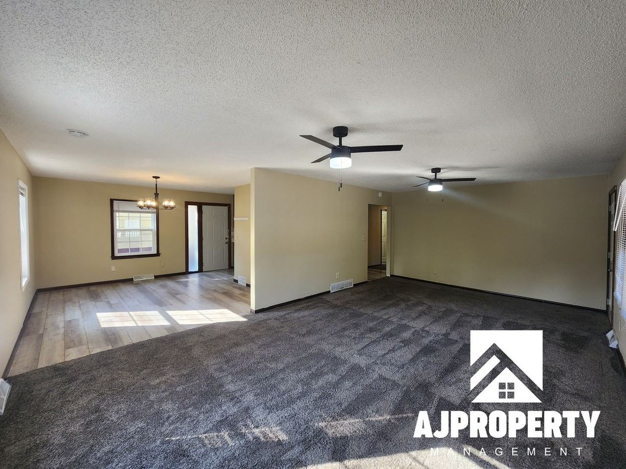 1013 South Sherman Avenue - Photo 7 of 19