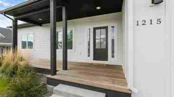 featured image of 1215 Sweetgrass Ln