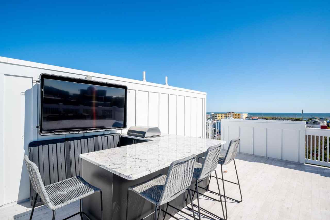 207 Florence Avenue #2 - Photo 6 of 20