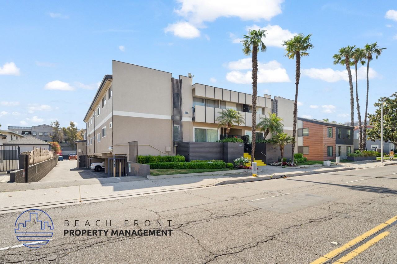 1105 N. Flower St. - Photo 3 of 32