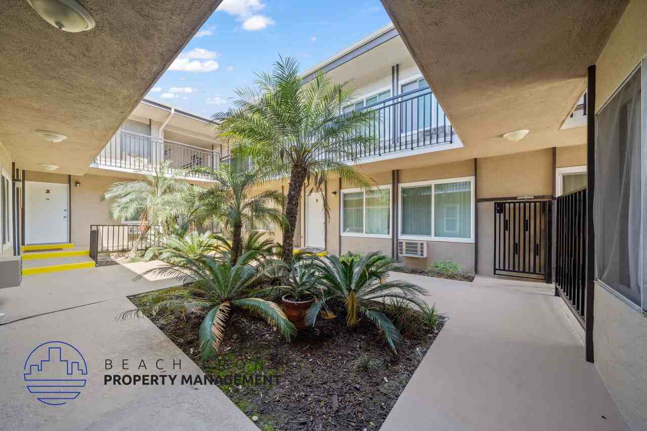 1105 N. Flower St. - Photo 7 of 32