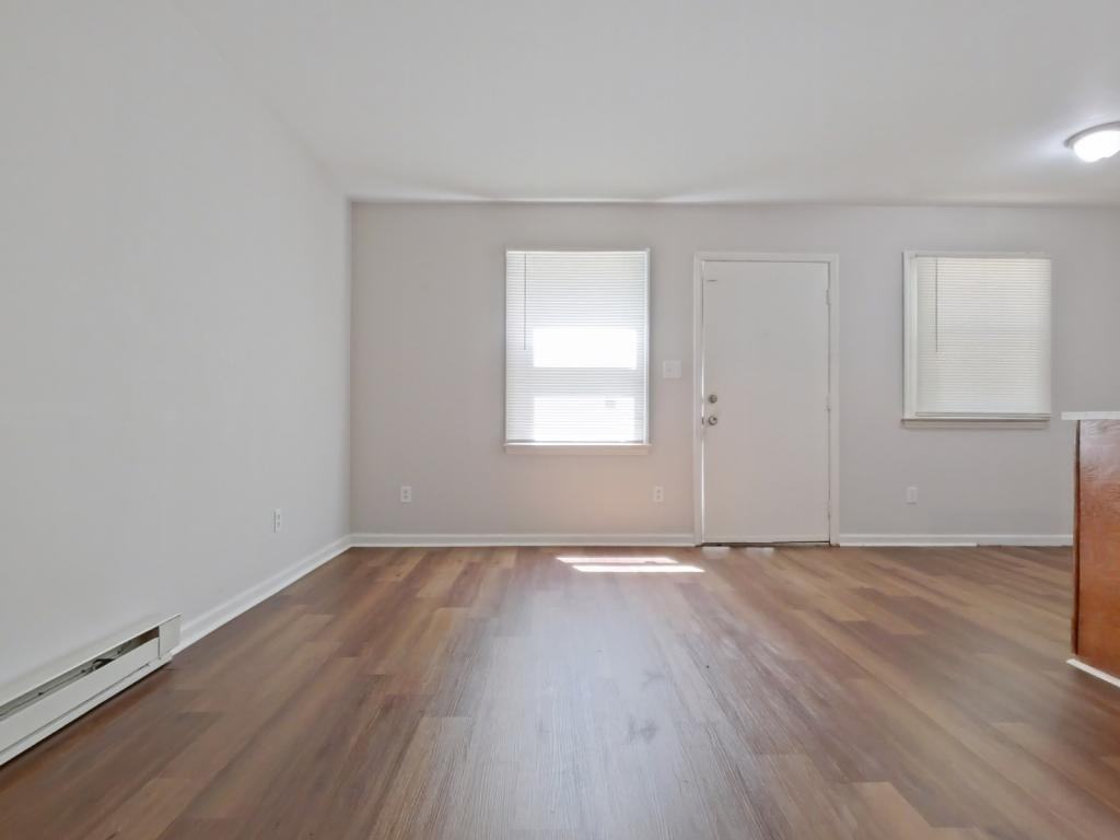 1653 Dane St ## 2b - Photo 3 of 5