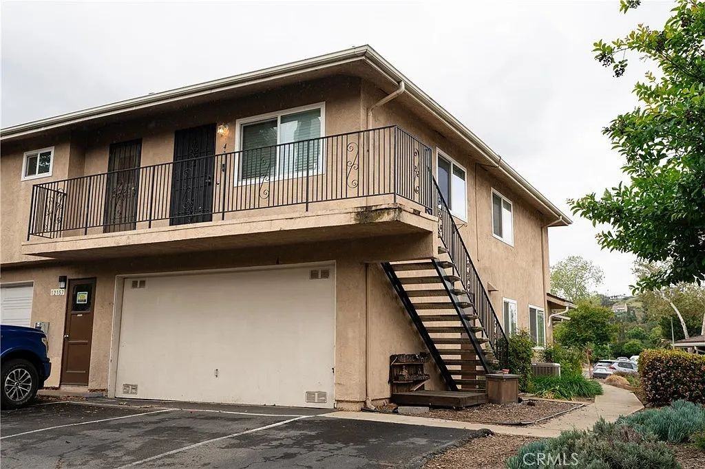 12157 Wintergreen Dr ##4 - Photo 2 of 8