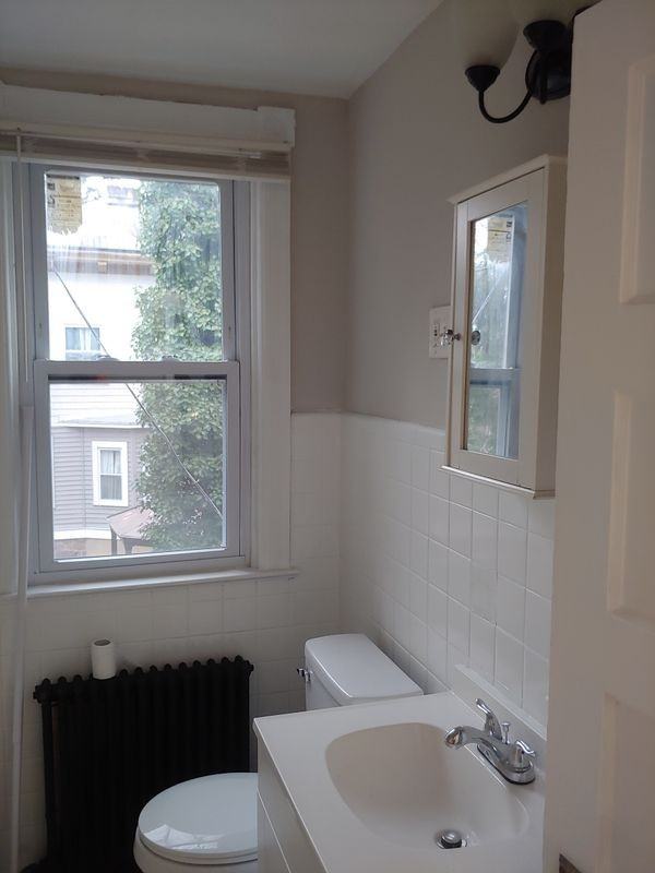 812 Edgewood Ave ##4 - Photo 4 of 12