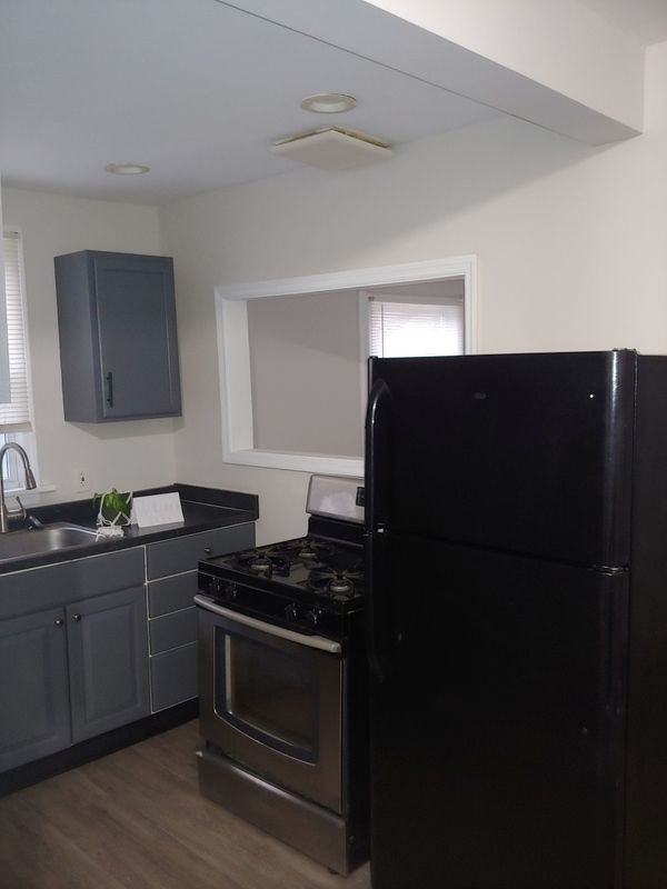 812 Edgewood Ave ##4 - Photo 5 of 12