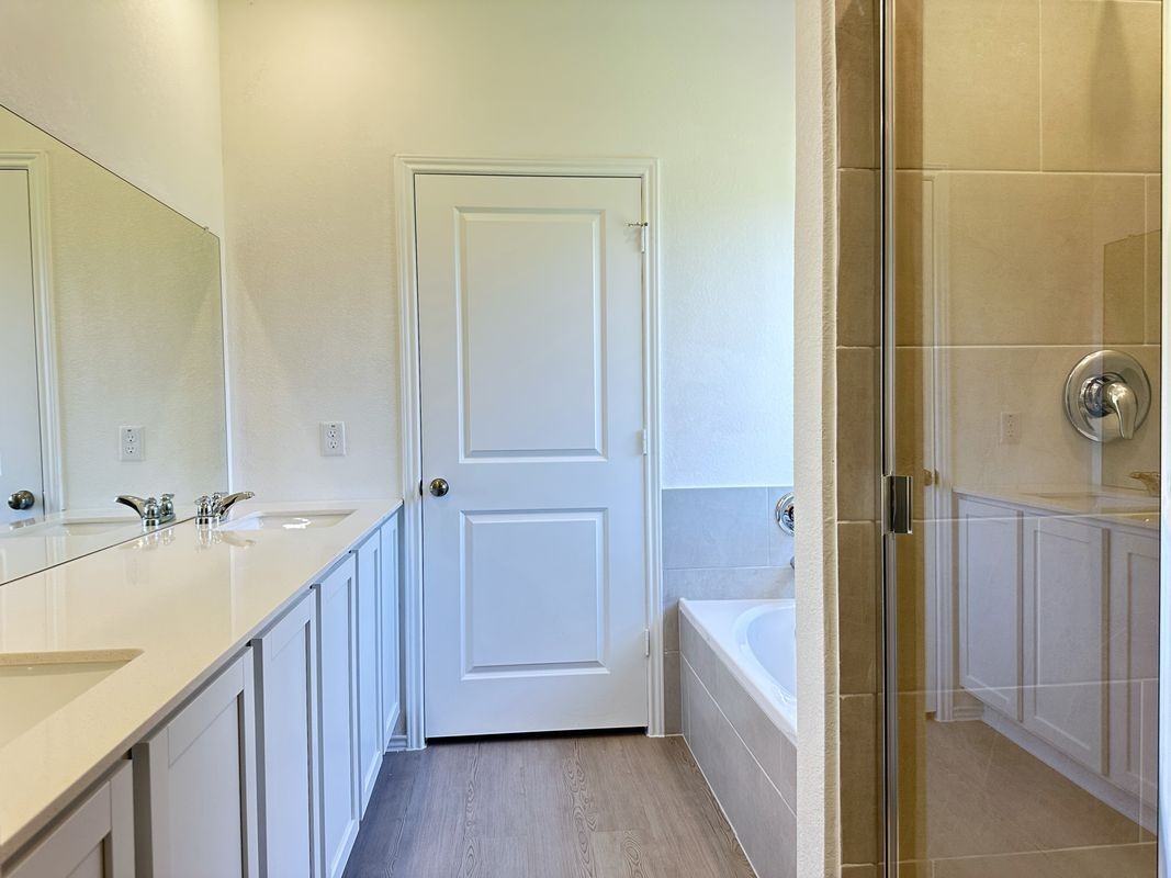 158 Cibolo Creek Loop - Photo 5 of 14