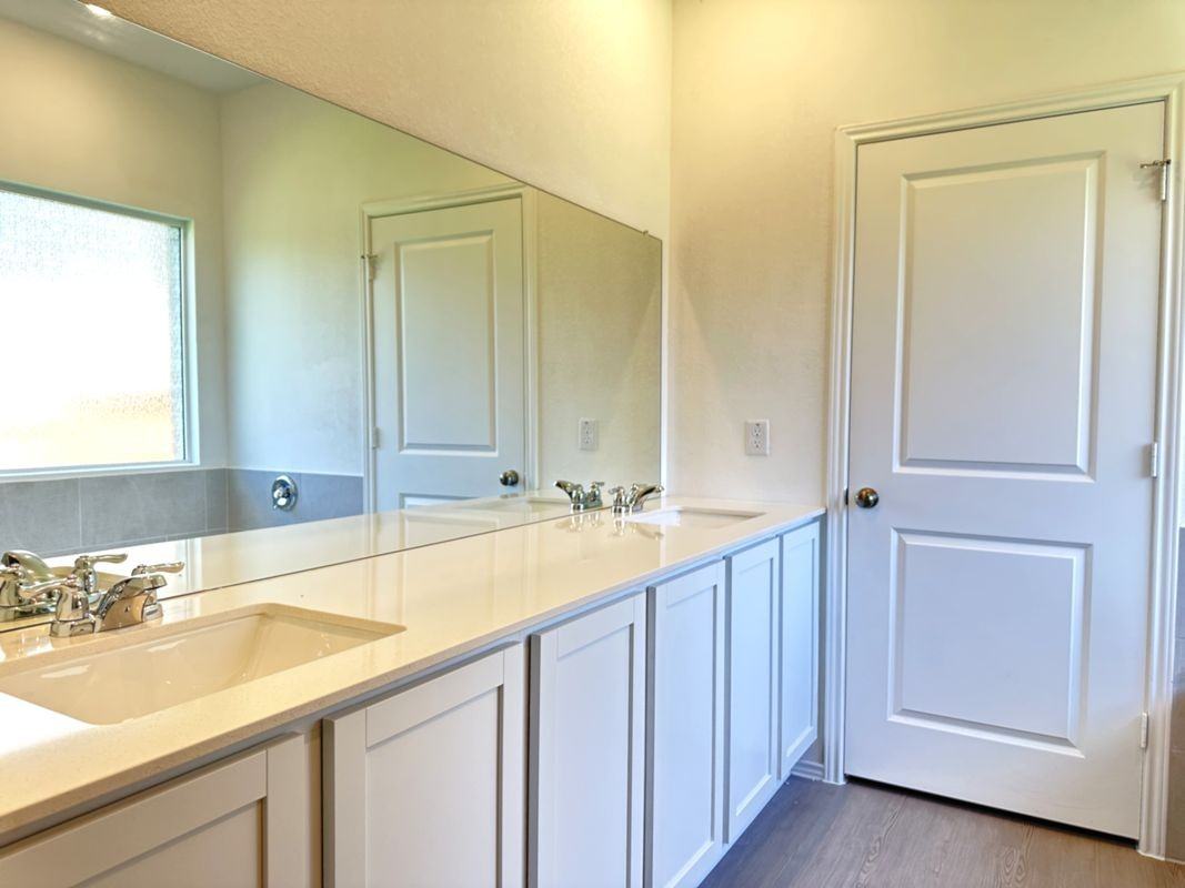 158 Cibolo Creek Loop - Photo 6 of 14