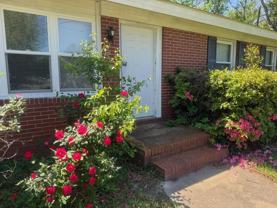 413 Sarah Dr - Photo 1 of 1