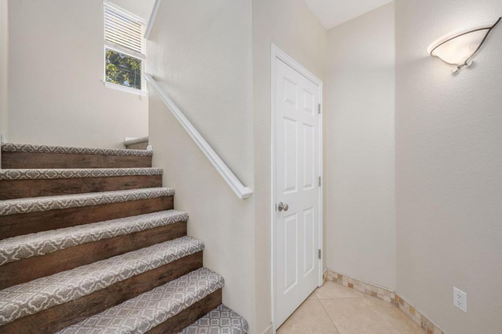 1963 Grays Peak Dr - Photo 4 of 21