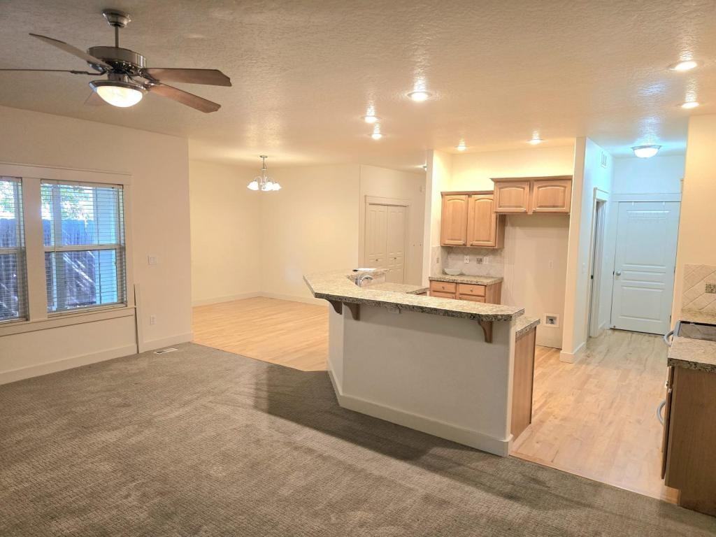 9083 W Dalton Pl - Photo 4 of 15