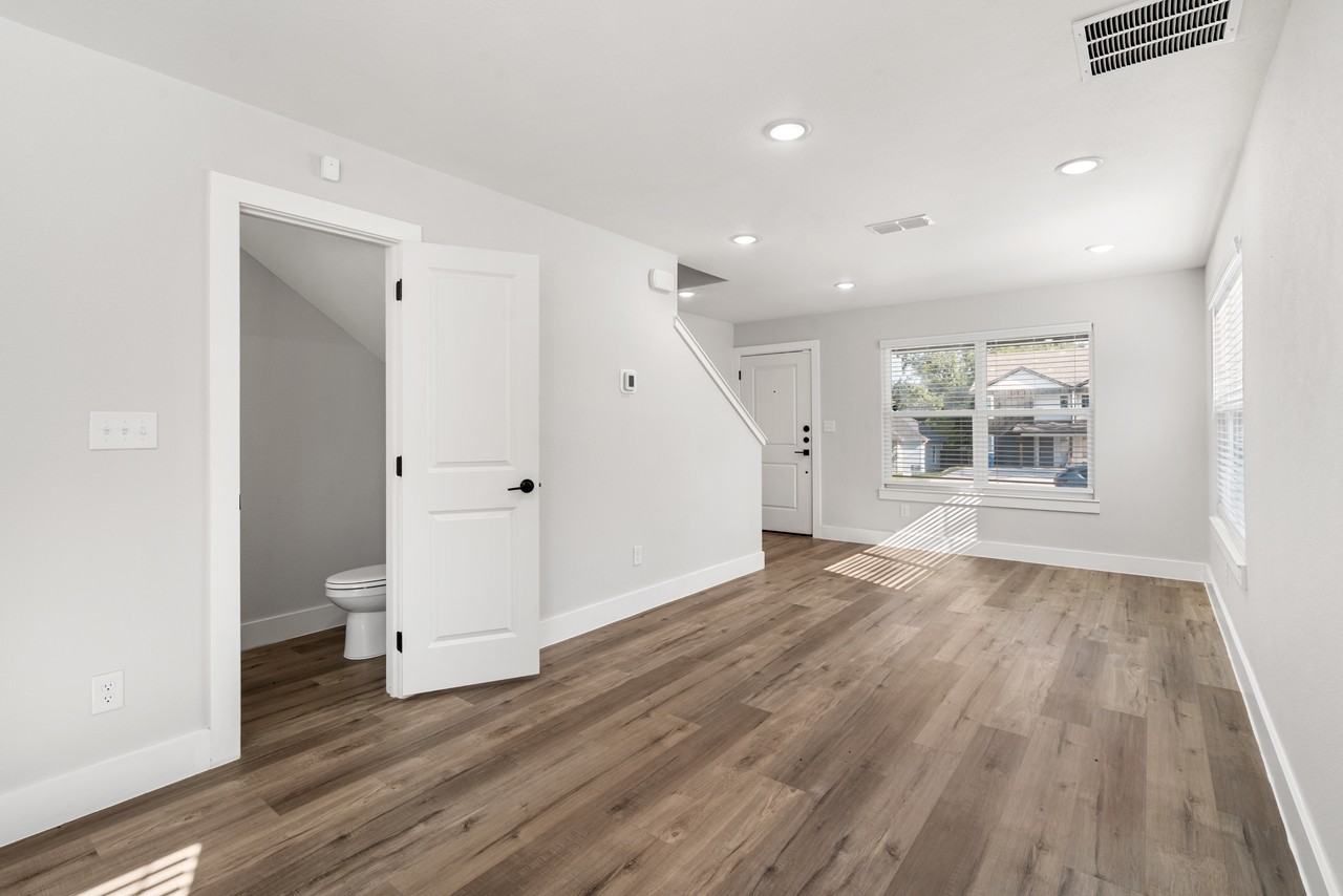 75020 W Bond St #224 - Photo 5 of 25